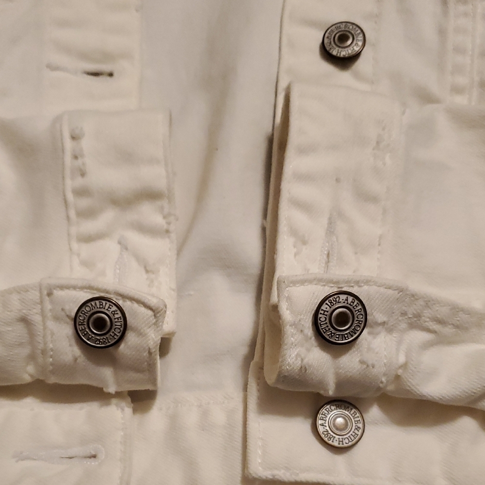 Abercrombie & Fitch White Jean Jacket - Picture 7 of 13